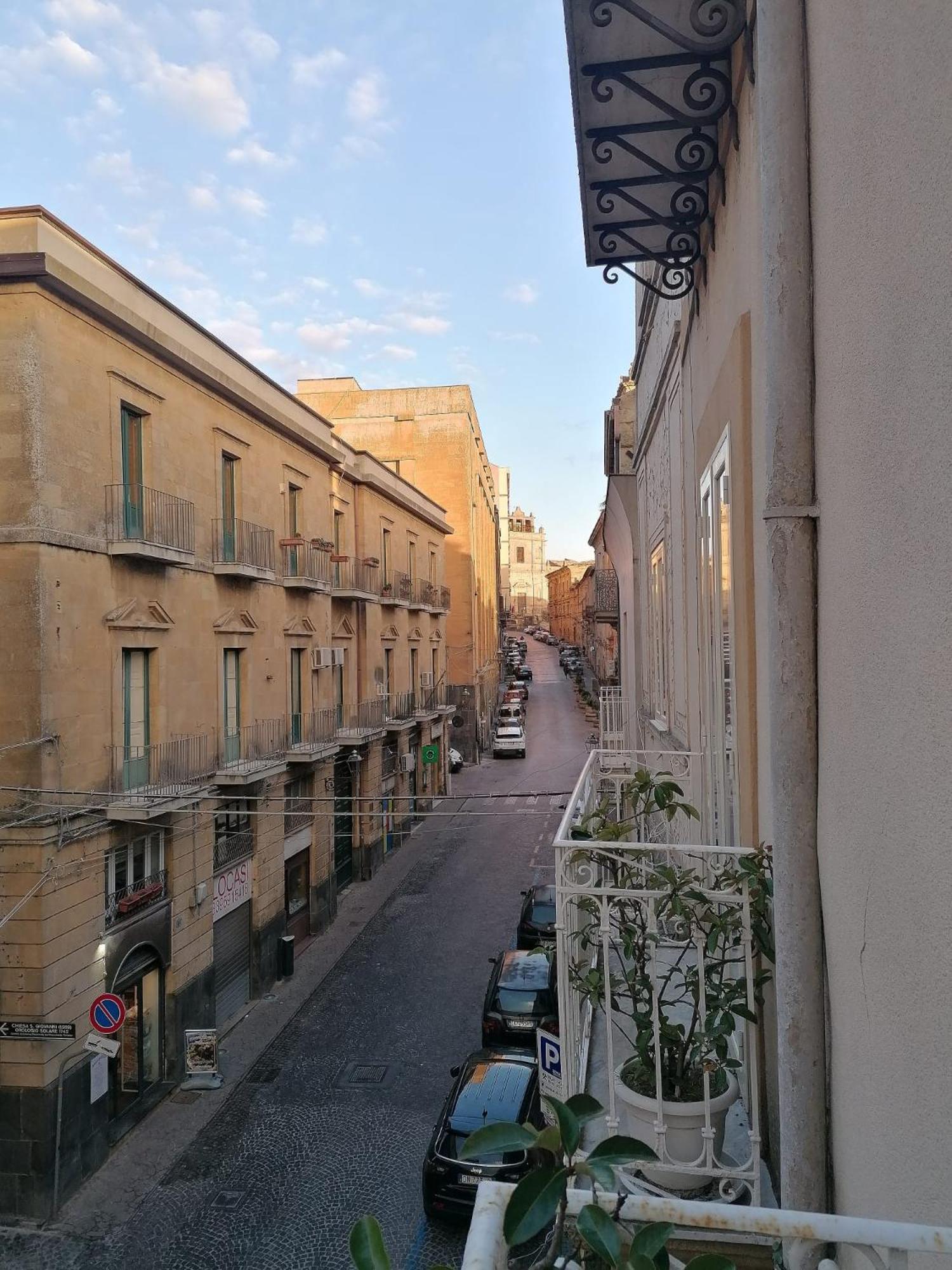 384 Guesthouse Rooms & Suite Enna Exterior photo